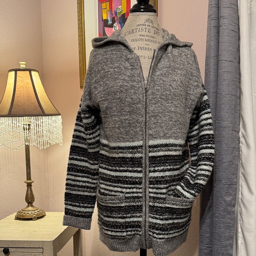 Sanctuary Gray and Black Striped Women's Cardigan